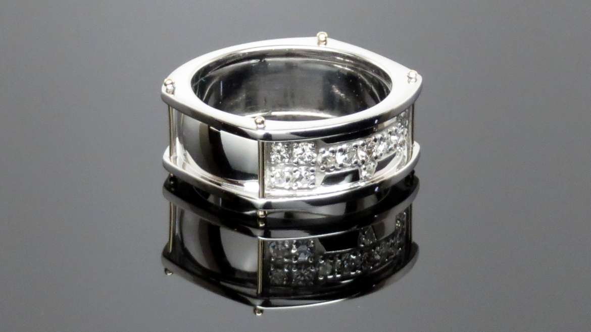 Jonc pour homme or blanc sertie de diamants