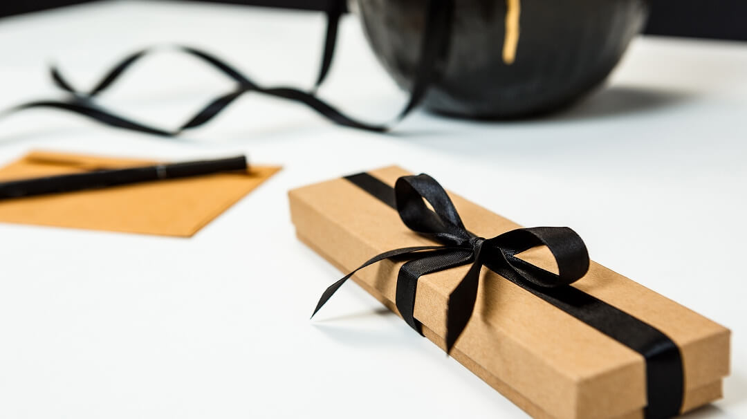 Corporate Gifts: Make a Lasting Impression with Style